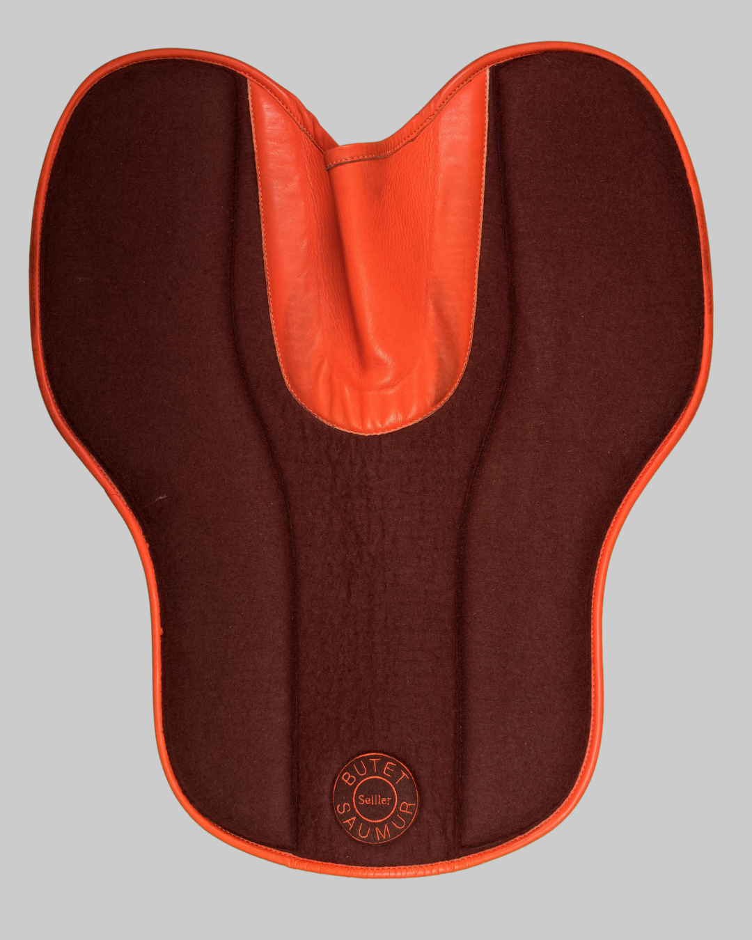 Butet Saumur Saddle Pad B Brown Felt Orange Calfskin Trim