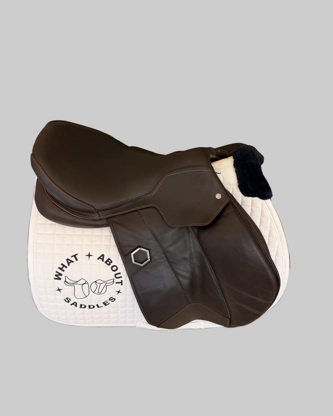 Flex-On Jumping Saddle — 17.5" — Dark Brown (2021)
