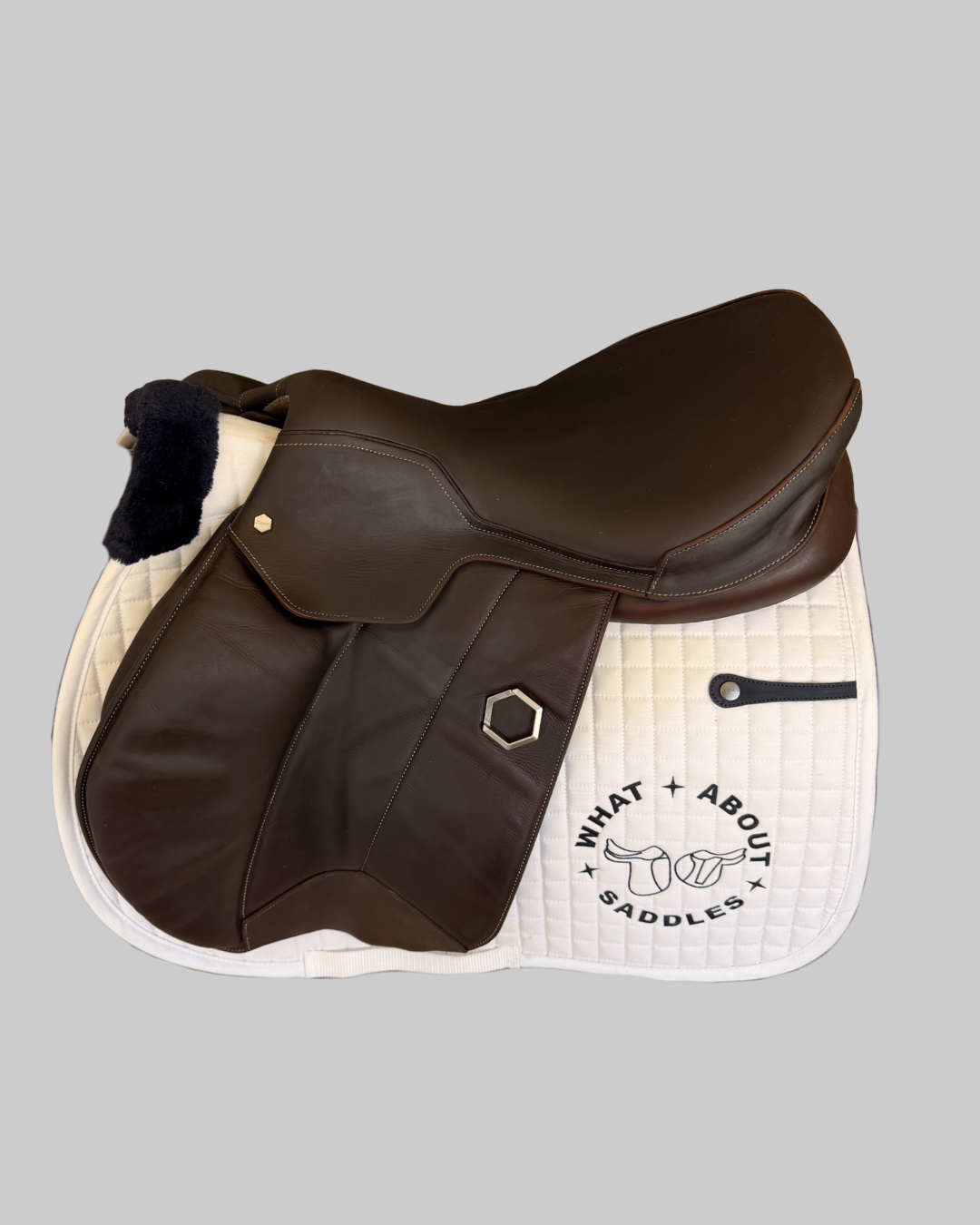 Flex-On Jumping Saddle — 17.5" — Dark Brown (2021)