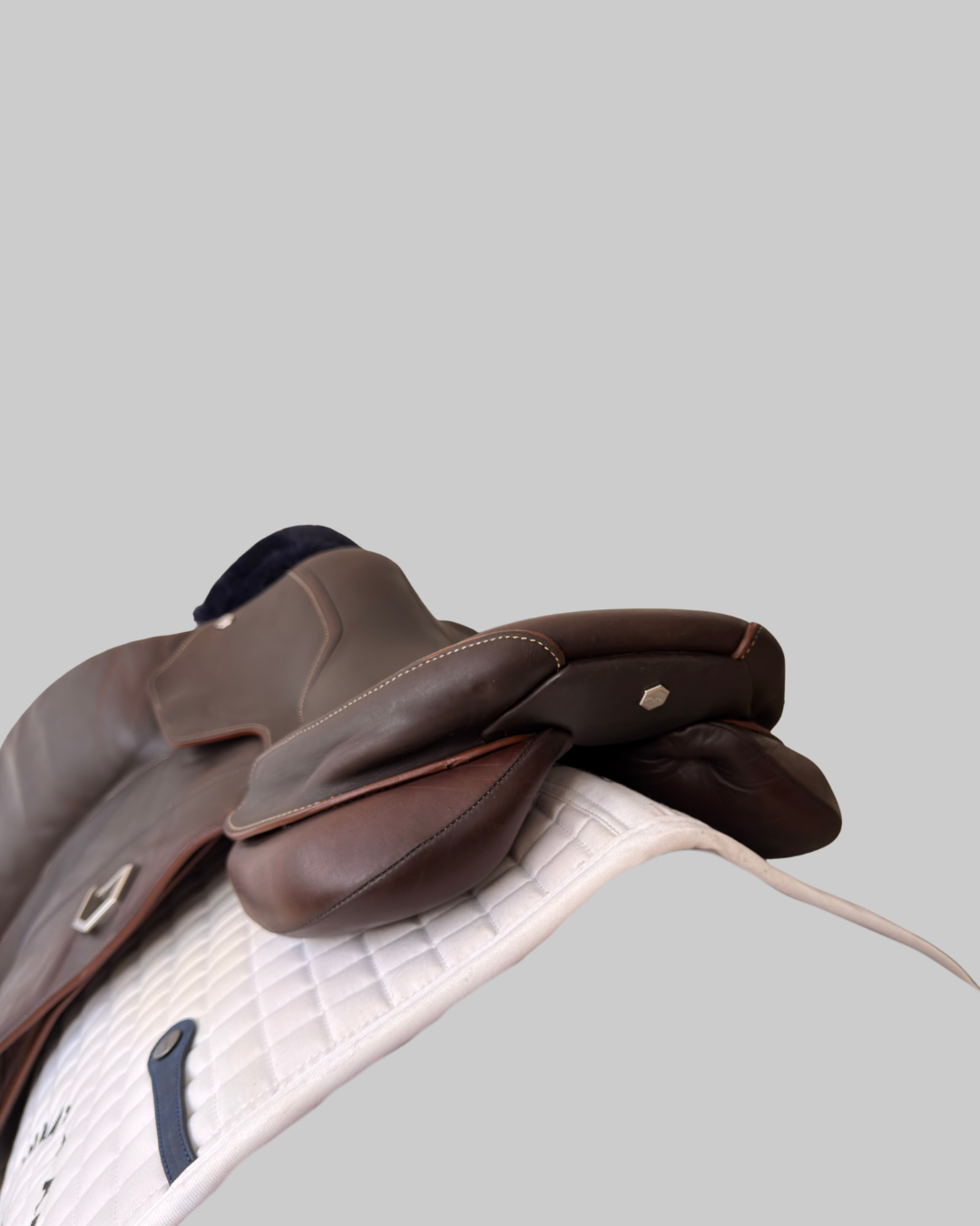 Flex-On Jumping Saddle — 17.5" — Dark Brown (2021)