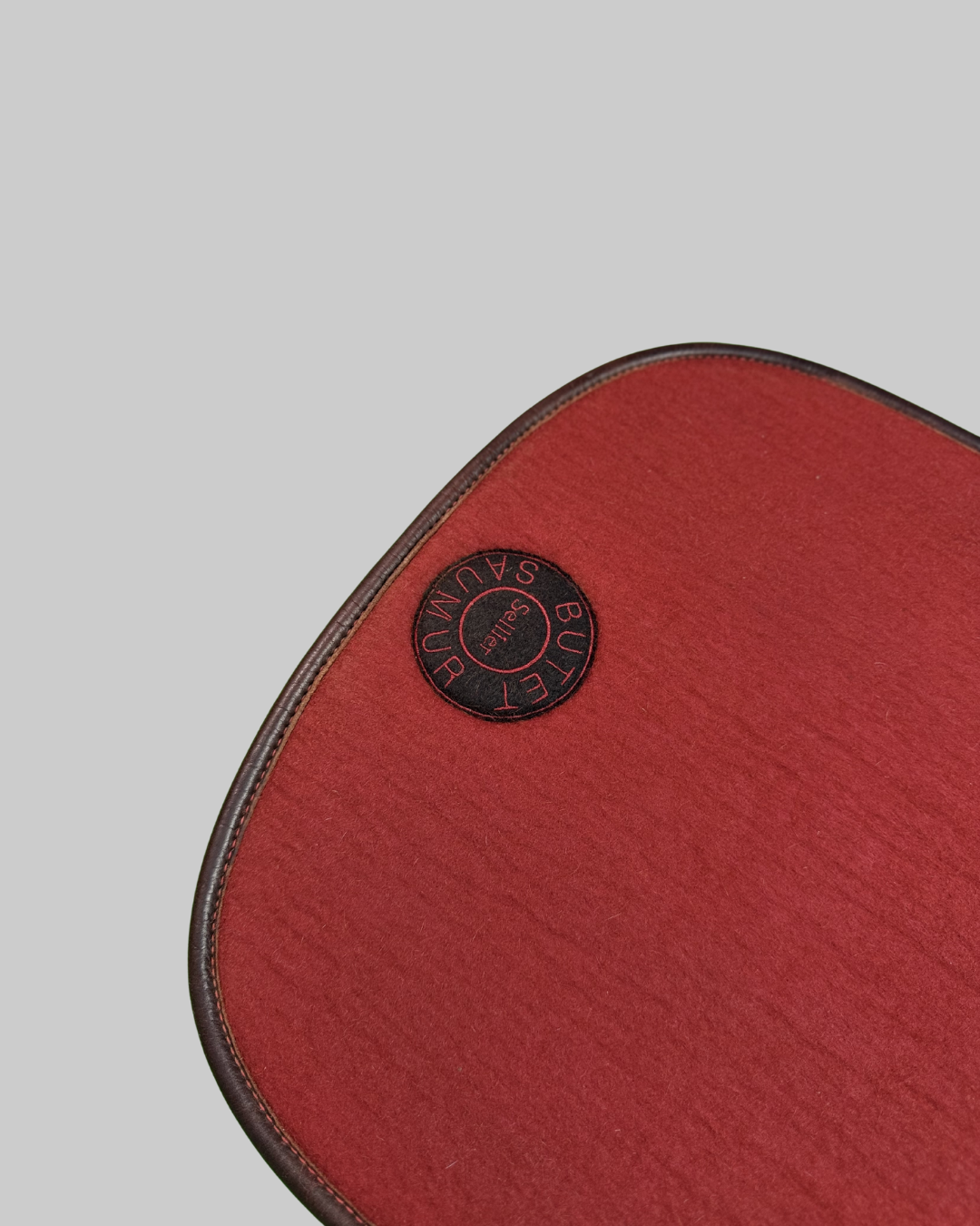 Butet Saumur Felt Shock Absorber Pad Red Cachou Calfskin Trim